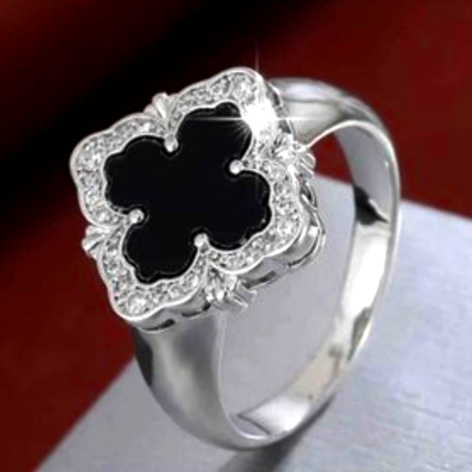 Pastoral Style Four Leaf Clover Print Design Cubic Zirconia Inlay Copper Ring